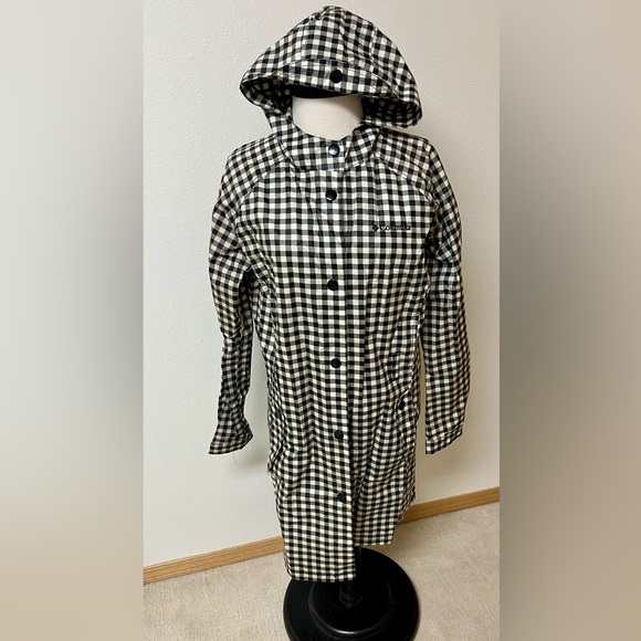 Columbia Jackets & Blazers - Columbia black and white Checkered Women's rain Jacket size L